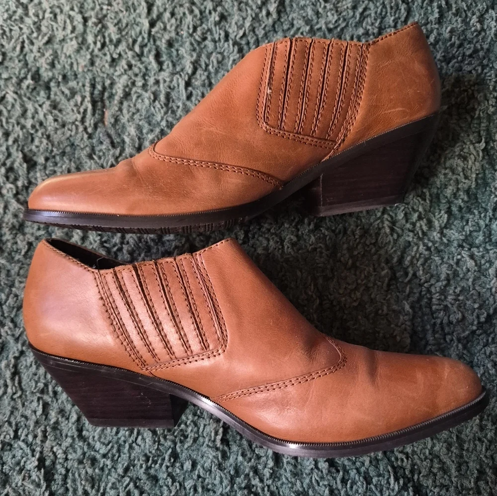 Reba Women's Tan Leather Galoon Ankle Boots 6.5M